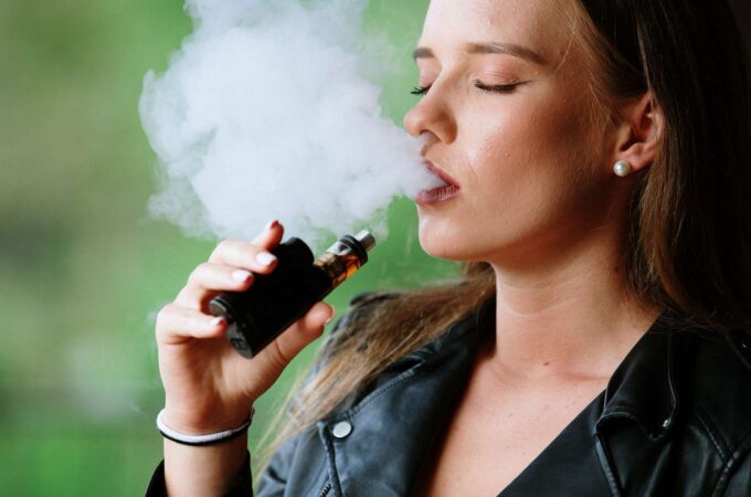 Maximizing Your Vaping Pleasure: Must-Have Accessories for Every Pot Vaper