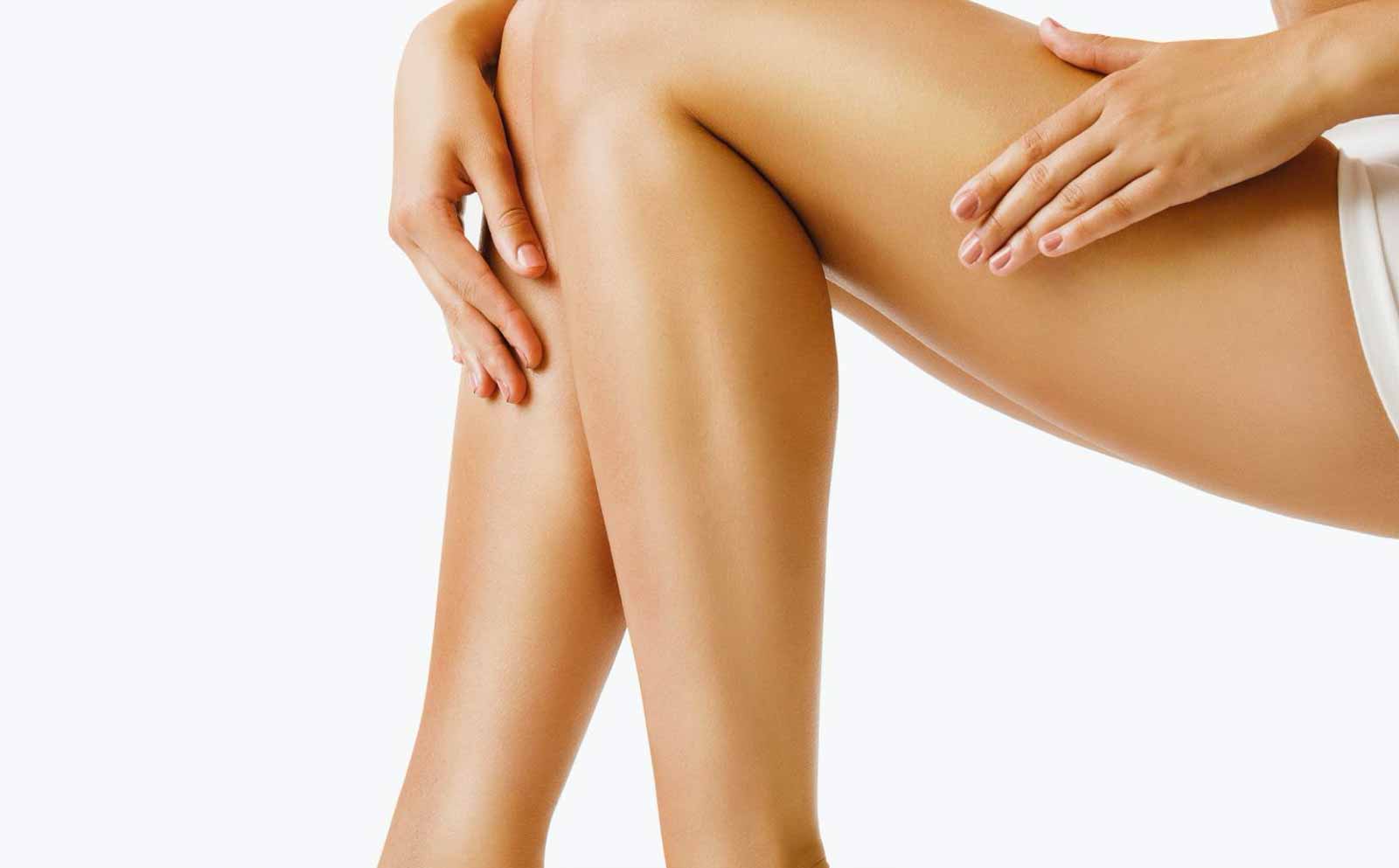 What Are The Symptoms, Causes, And Risk Factors Of Cellulite