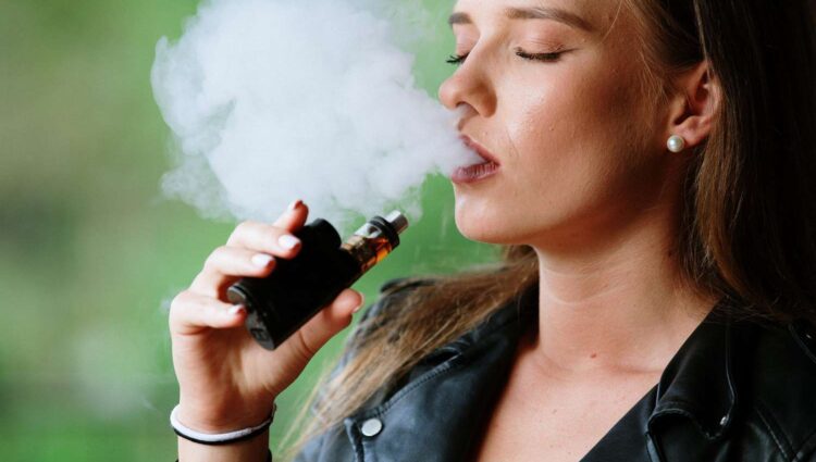 Maximizing Your Vaping Pleasure: Must-Have Accessories for Every Pot Vaper